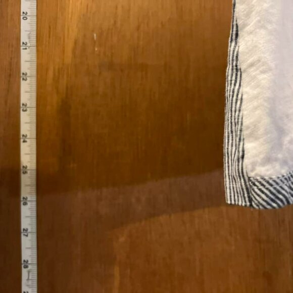 🐻Size S - Lazy Sundays - White and Blue Knit Pullover - Picture 7 of 7